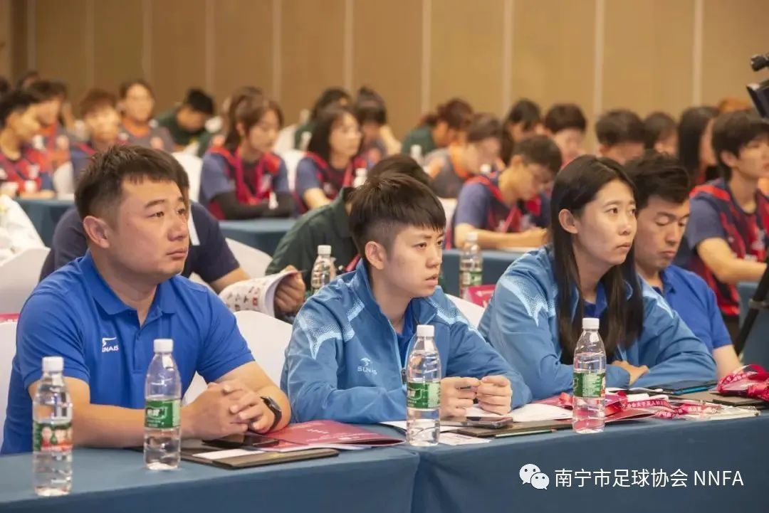 五人足球有什么规则_2020广西五人制足球锦标赛_广西五人制足球官方规则