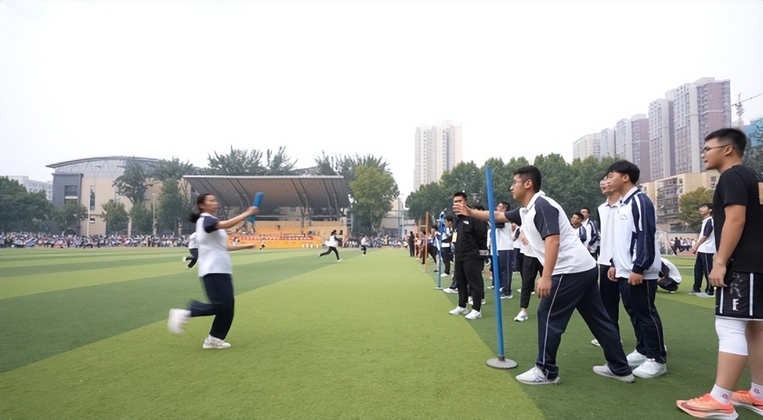 高中运动会方针是什么_高中运动会方队入场词_高中运动会