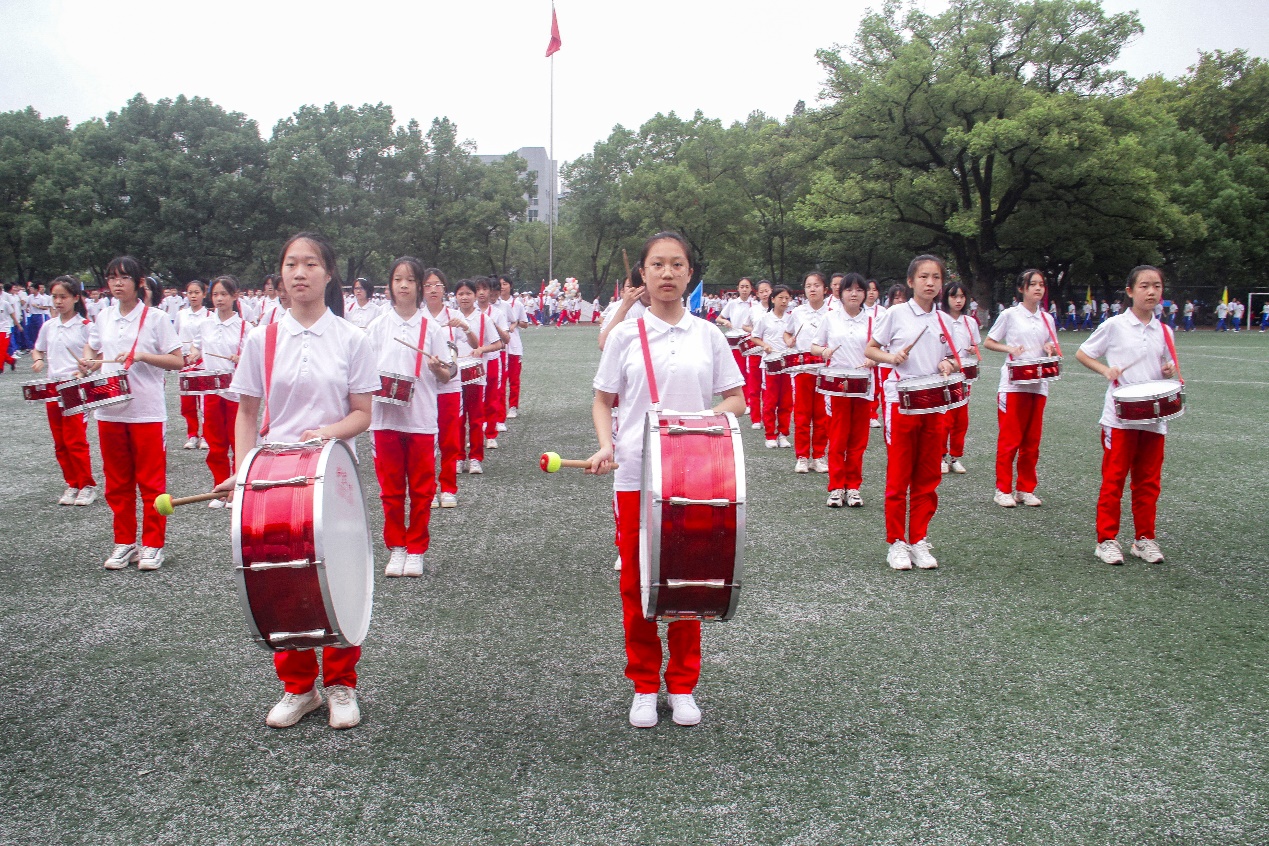 高中运动会方阵_高中运动会方针是什么_高中运动会方队口号有气势